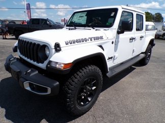 New 2025 Jeep Gladiator Sport image 1