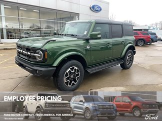 New 2025 Ford Bronco Outer Banks image 1