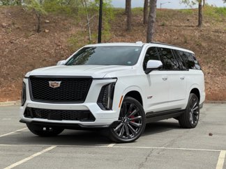 Used 2025 Cadillac Escalade ESV V image 1