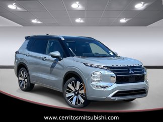 New 2025 Mitsubishi Outlander SEL image 1
