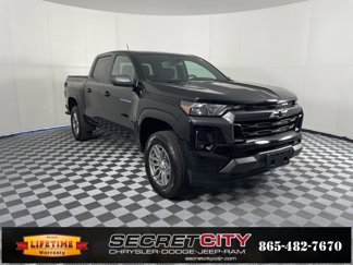 Used 2024 Chevrolet Colorado LT w/ LT Convenience Package image 1