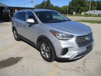 Used 2017 Hyundai Santa Fe SE image 1