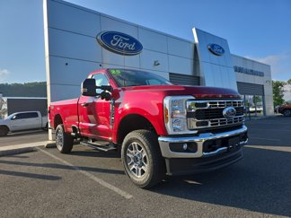 New 2025 Ford F350 XLT image 1