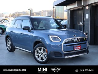 New 2025 MINI Cooper Countryman S E image 1