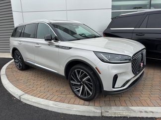 New 2025 Lincoln Aviator Reserve w/ Equipment Group 201A image 1