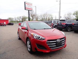 Used 2016 Hyundai Elantra GT image 1