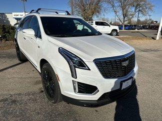 New 2024 Cadillac XT5 Luxury image 1