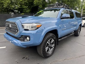Used 2019 Toyota Tacoma TRD Sport image 1