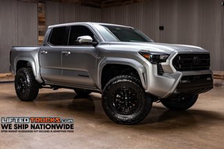 Used 2025 Toyota Tacoma SR5 image 1