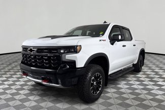 Used 2023 Chevrolet Silverado 1500 ZR2 image 1