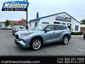 Used 2021 Toyota Highlander Limited image 1