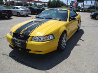 Used 1999 Ford Mustang Convertible image 1