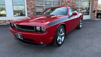 Used 2013 Dodge Challenger SXT Plus image 1