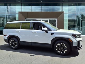 Used 2025 Hyundai Santa Fe SEL image 1