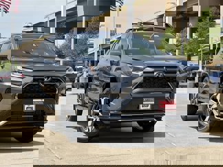 New 2025 Toyota RAV4 SE image 1