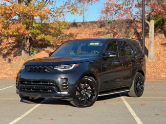 Used 2023 Land Rover Discovery S R-Dynamic image 1