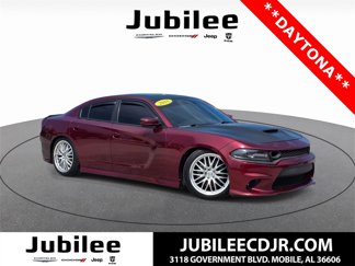 Used 2018 Dodge Charger R/T image 1