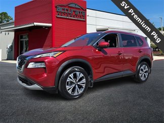 Used 2022 Nissan Rogue SV w/ SV Premium Package image 1