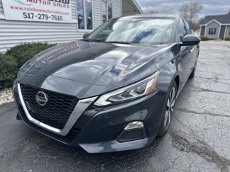 Used 2022 Nissan Altima 2.5 SV image 1
