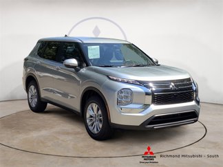 New 2025 Mitsubishi Outlander ES image 1