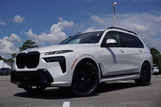 New 2026 BMW X7 xDrive40i w/ Executive Package image 1