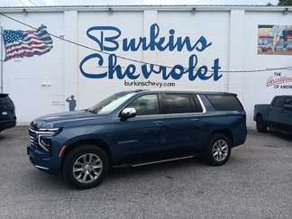 New 2025 Chevrolet Suburban Premier image 1