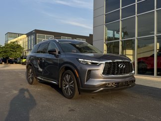 Used 2025 INFINITI QX60 Sensory w/ Vision Package image 1