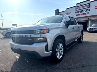 Used 2021 Chevrolet Silverado 1500 Custom image 1