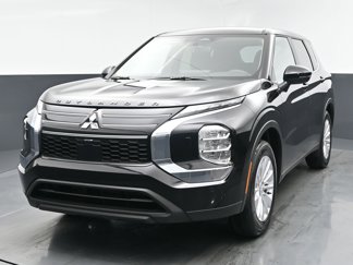 New 2025 Mitsubishi Outlander ES image 1