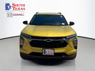 Used 2025 Chevrolet Trax RS w/ Driver Confidence Package image 1