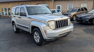 Used 2012 Jeep Liberty Sport image 1