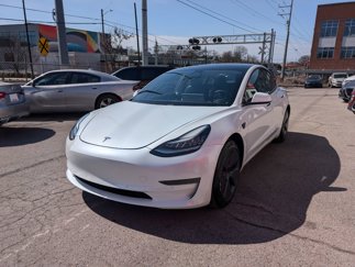 Used 2021 Tesla Model 3 Standard Range Plus image 1