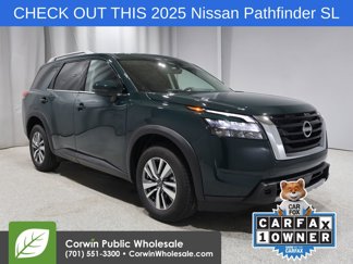 Used 2025 Nissan Pathfinder SL image 1