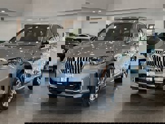 Used 2024 BMW X5 xDrive40i w/ Premium Package image 1