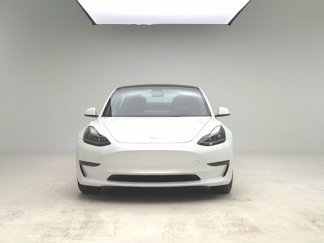Used 2021 Tesla Model 3 Standard Range Plus image 1