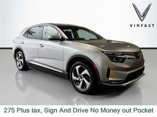 New 2025 VinFast VF 8 Eco image 1
