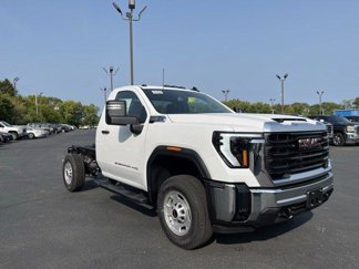 New 2025 GMC Sierra 2500 Pro w/ Convenience Package image 1