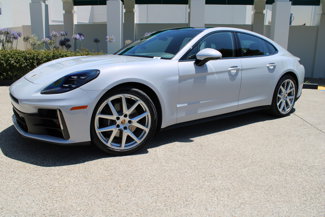 New 2025 Porsche Panamera image 1