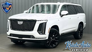 Used 2025 Cadillac Escalade Sport Platinum w/ LPO, ONYX Package image 1