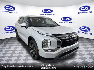 New 2025 Mitsubishi Outlander SE image 1