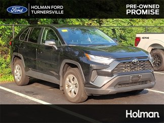 Used 2023 Toyota RAV4 LE image 1
