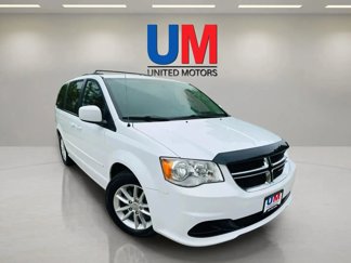 Used 2016 Dodge Grand Caravan SXT image 1