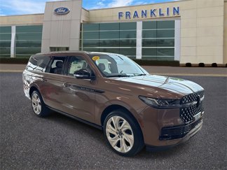 New 2025 Lincoln Navigator L Black Label image 1