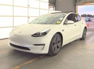 Used 2023 Tesla Model 3 Standard Range image 1