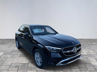 Used 2025 Mercedes-Benz GLC 300 image 1