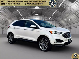 Used 2019 Ford Edge Titanium image 1