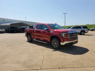 New 2026 GMC Sierra 1500 SLT image 1
