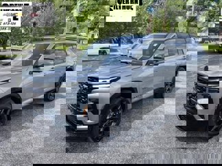 New 2025 Chevrolet Traverse RS image 1