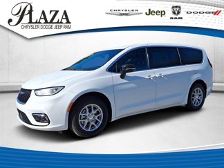 New 2025 Chrysler Pacifica Select image 1