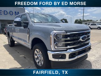New 2025 Ford F250 4x4 Crew Cab Super Duty image 1